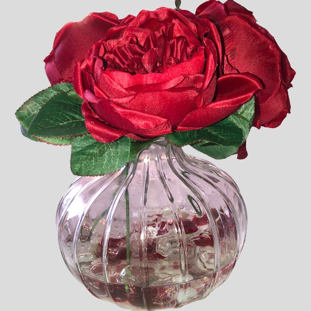 Handmade Red Rose Arrangement Heavy Glass Vase Faux Water NEW